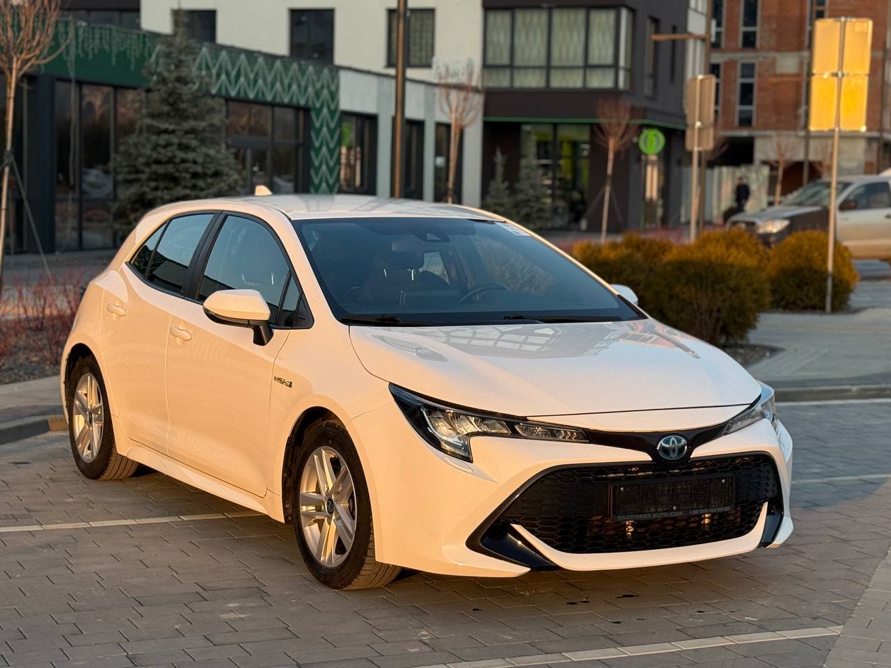 Фото - Toyota Corolla #3