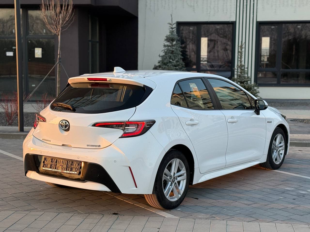 Фото - Toyota Corolla #4