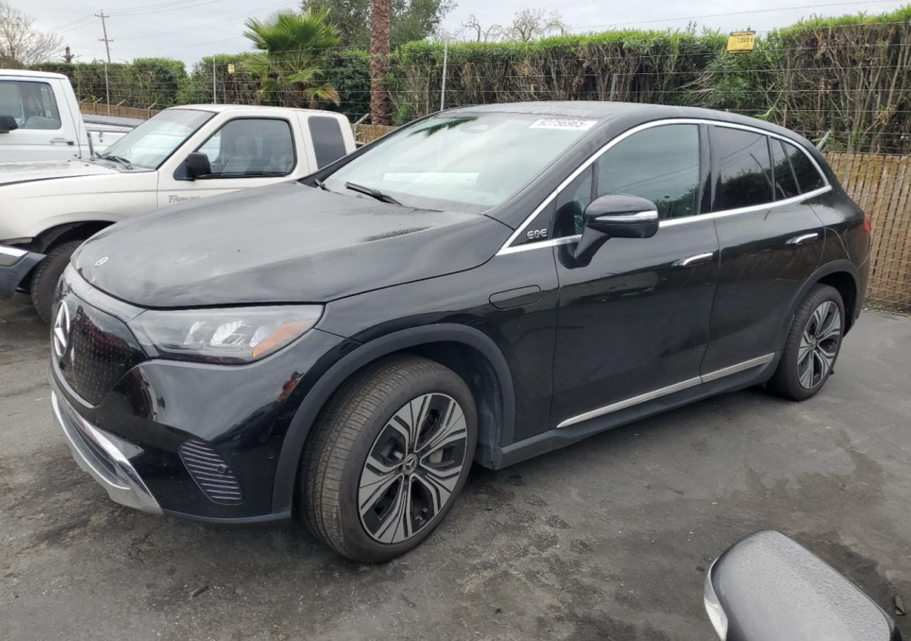 Mercedes-Benz EQE SUV