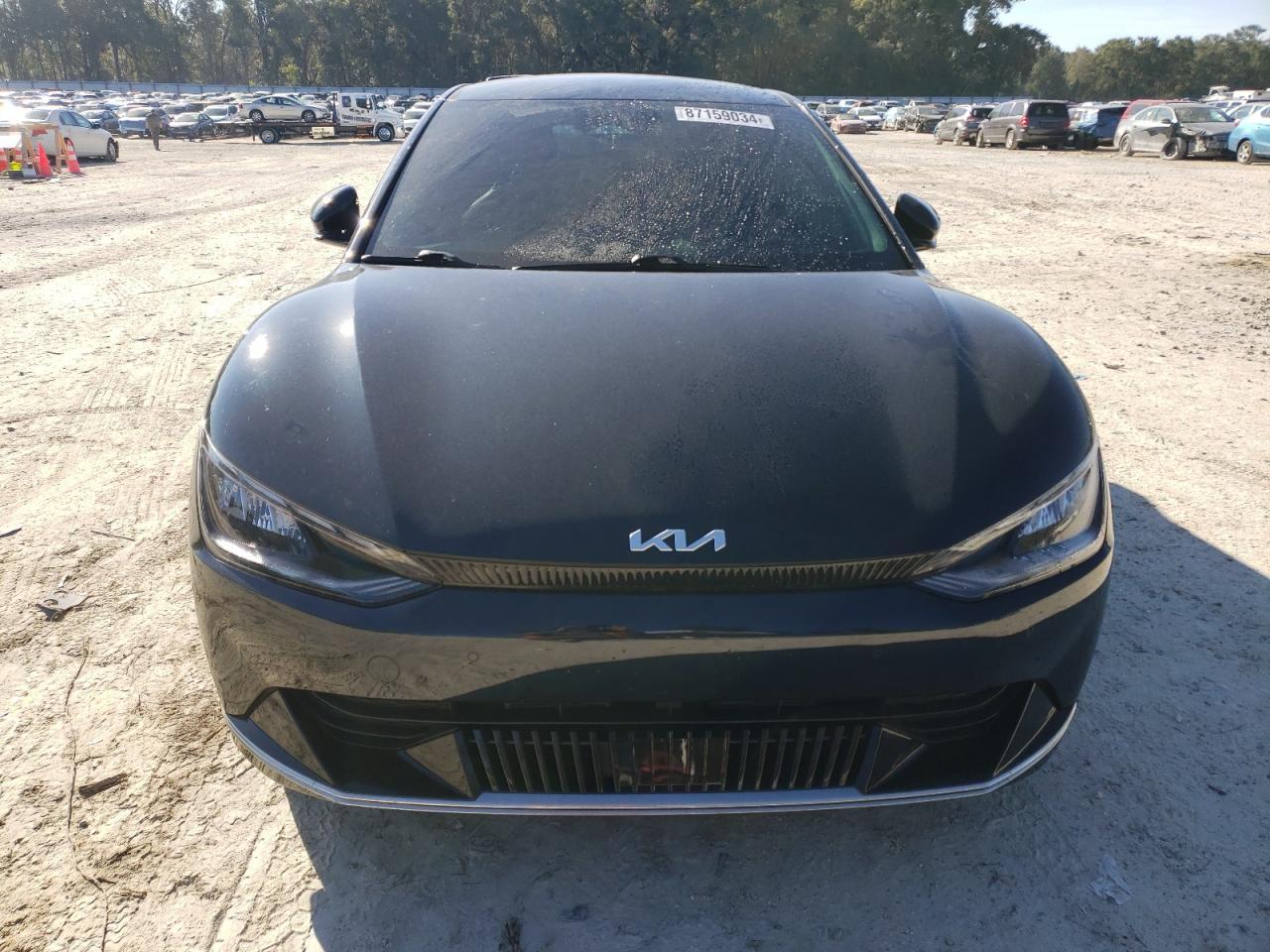 Фото - Kia EV6 #5