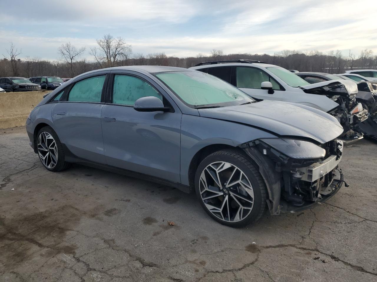 Фото - Hyundai IONIQ 6 #3