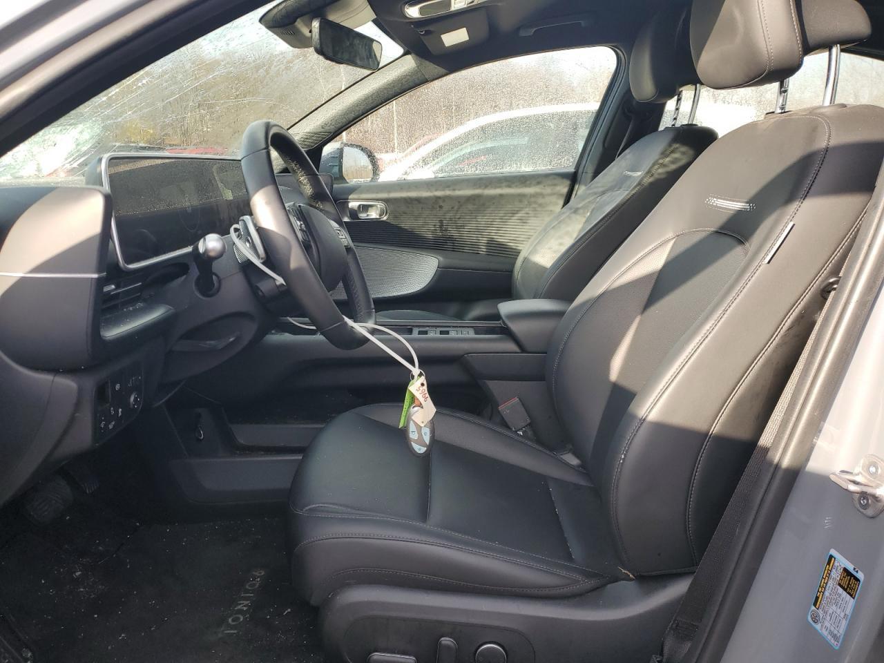 Фото - Hyundai IONIQ 6 #8