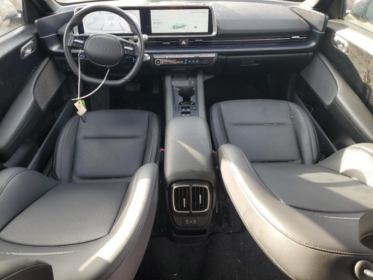 Фото - Hyundai IONIQ 6 #10