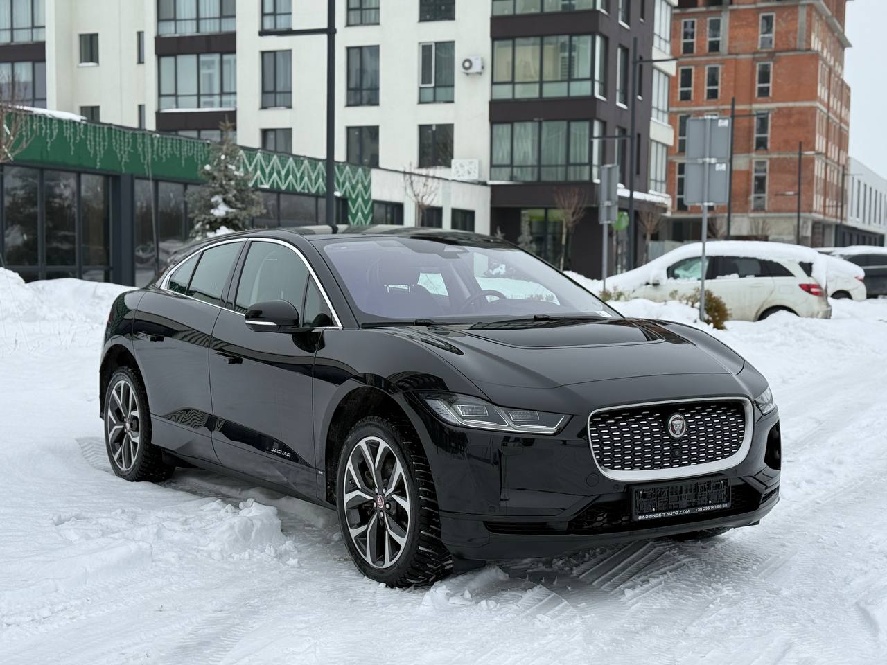 Фото - Jaguar I-Pace #3