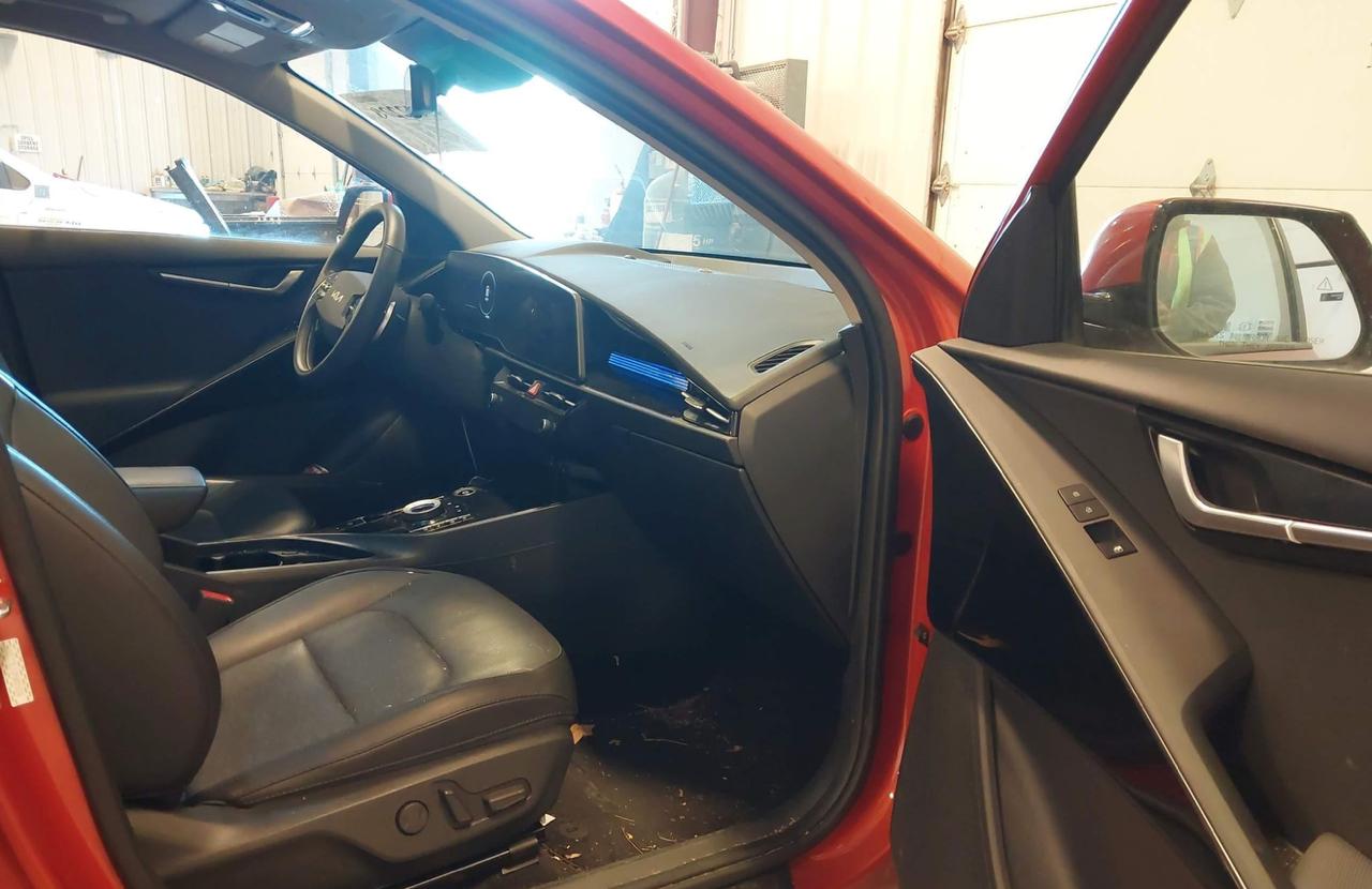 Фото - Kia Niro #8