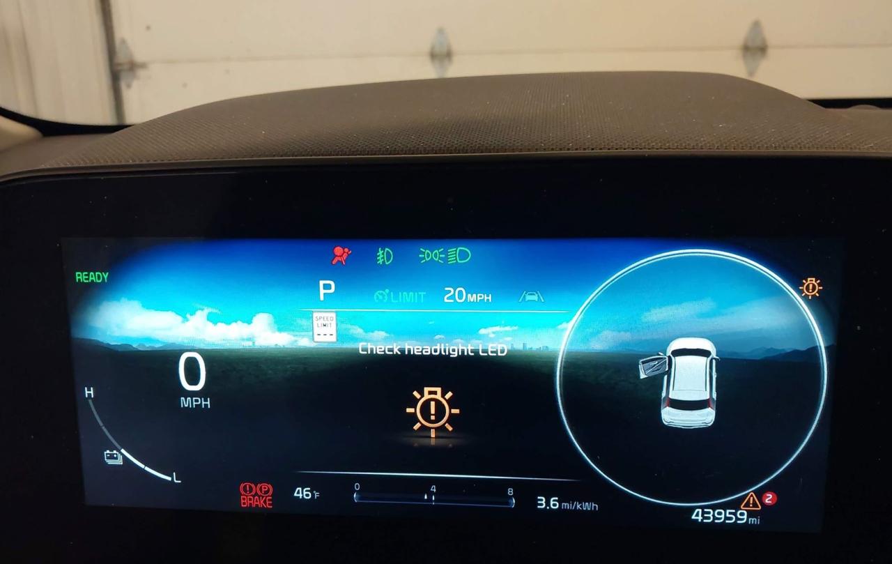 Фото - Kia Niro #7