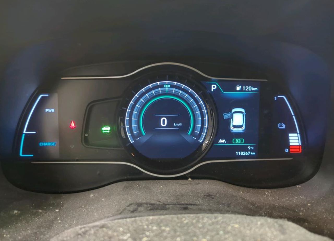 Фото - Hyundai Kona #7