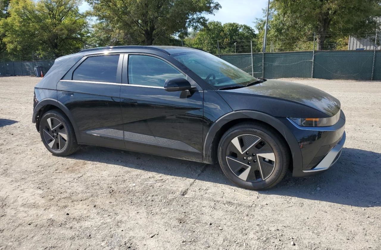 Фото - Hyundai IONIQ 5 #3