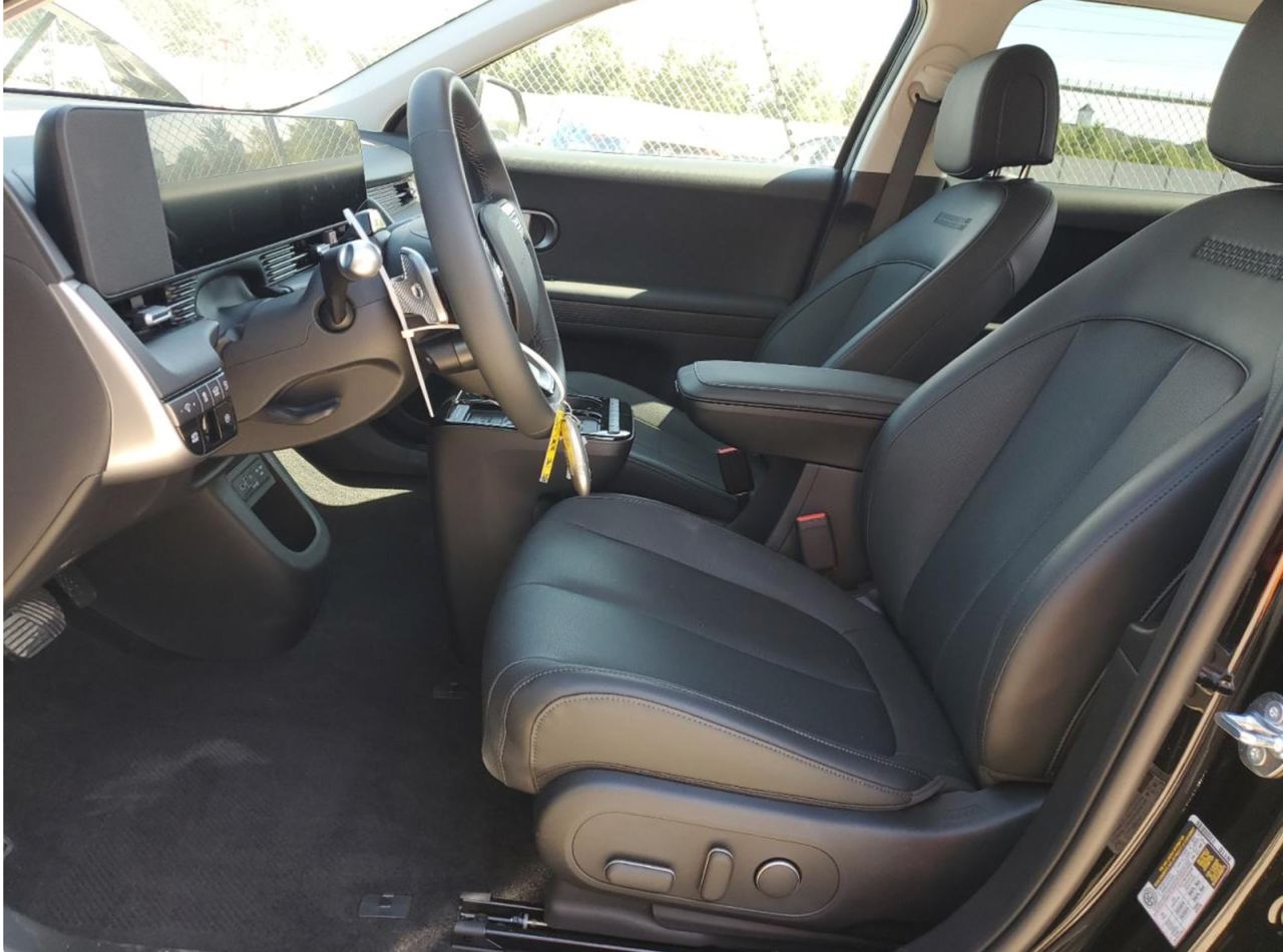 Фото - Hyundai IONIQ 5 #7