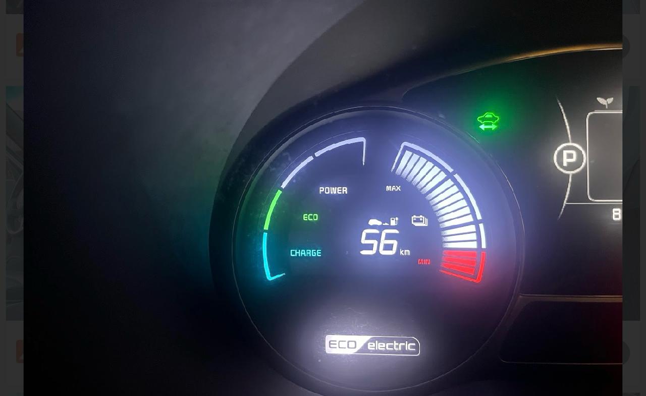 Фото - Kia Soul EV #8