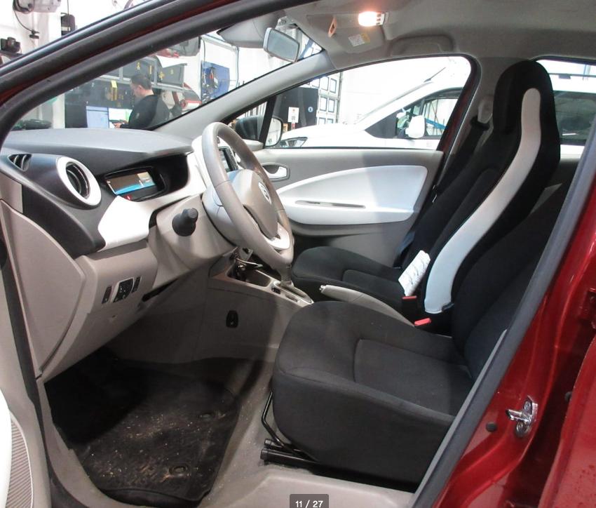 Фото - Renault ZOE #5