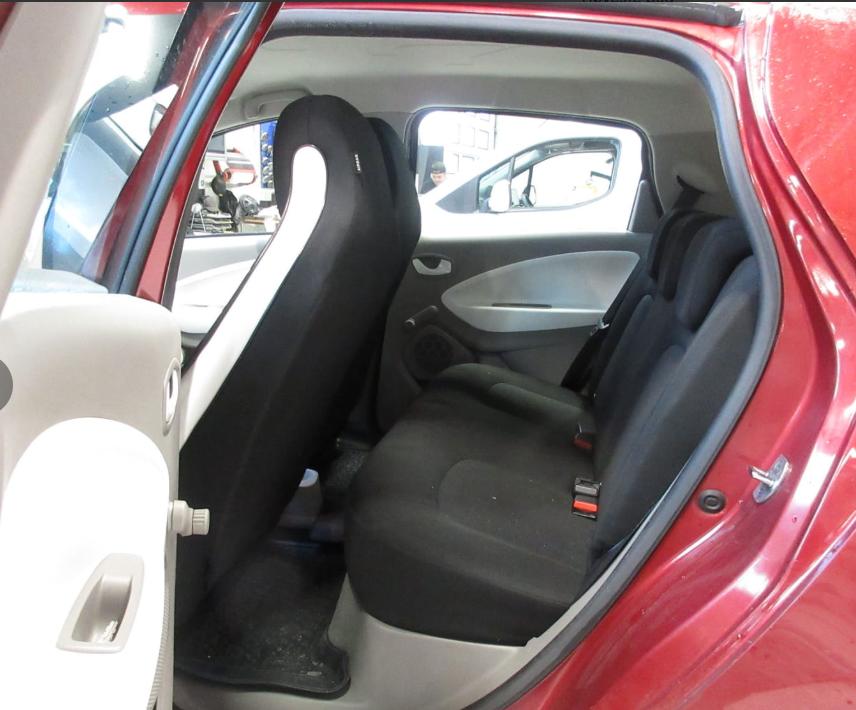 Фото - Renault ZOE #8