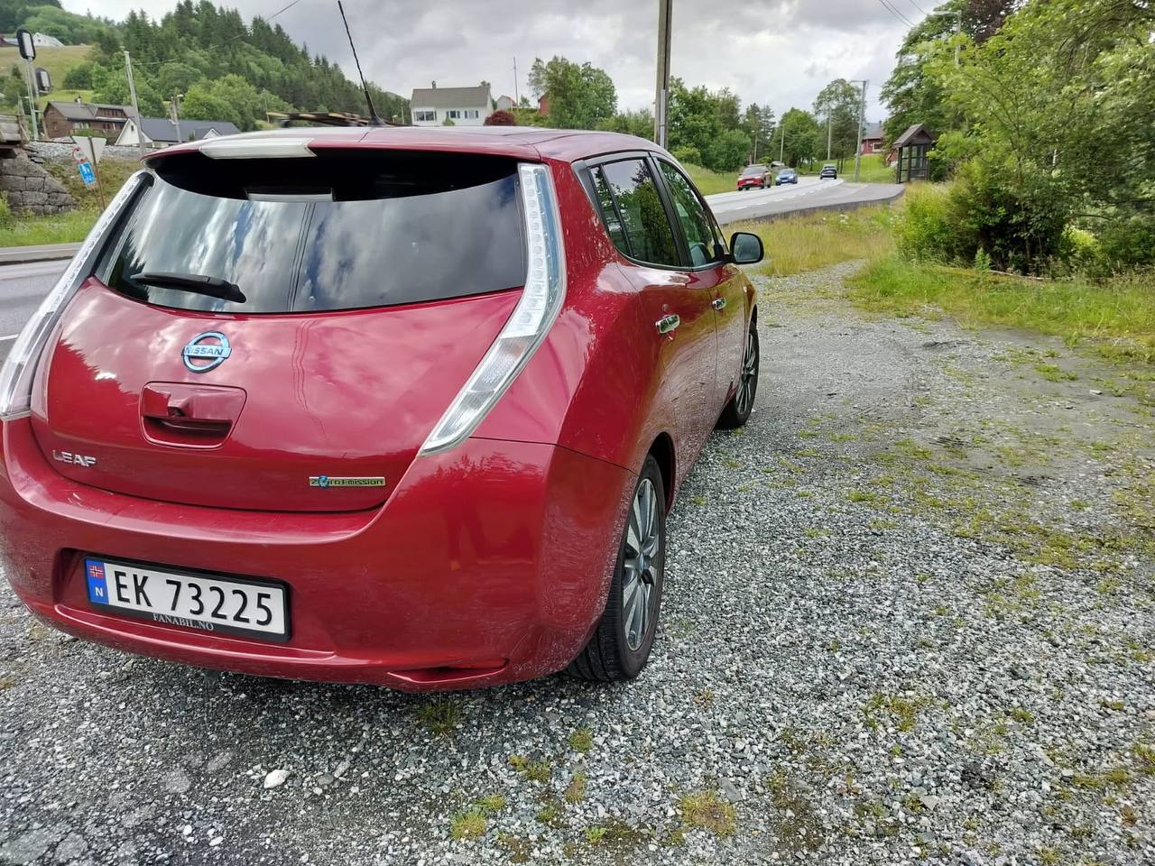 Фото - Nissan Leaf #3
