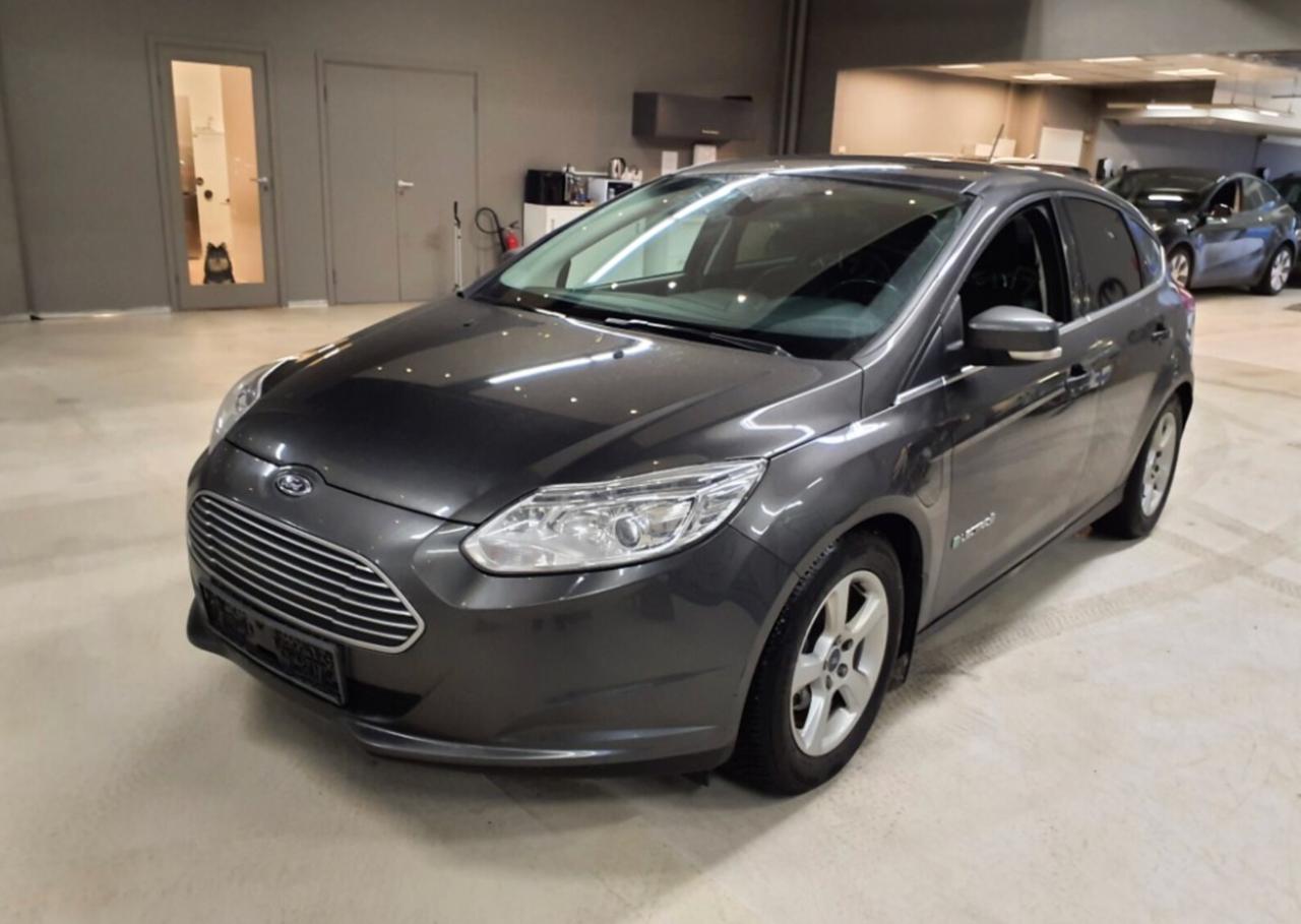 Фото - Ford Focus #2