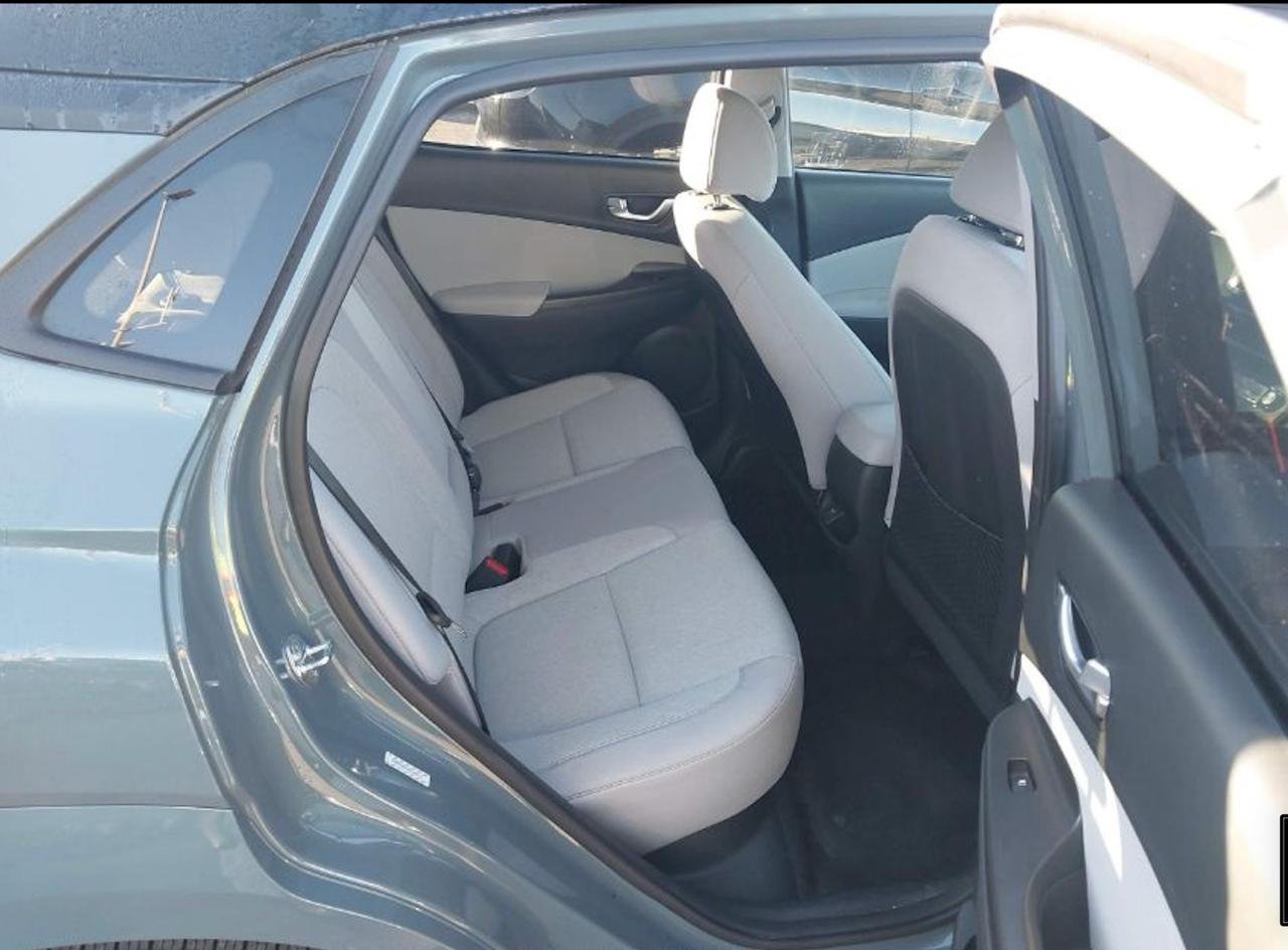 Фото - Hyundai Kona #7