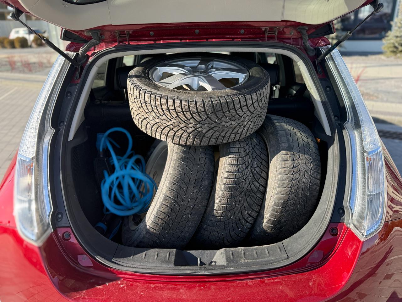 Фото - Nissan Leaf #10