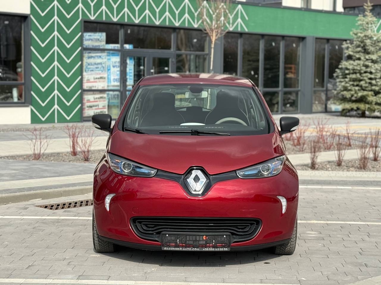 Фото - Renault ZOE #2