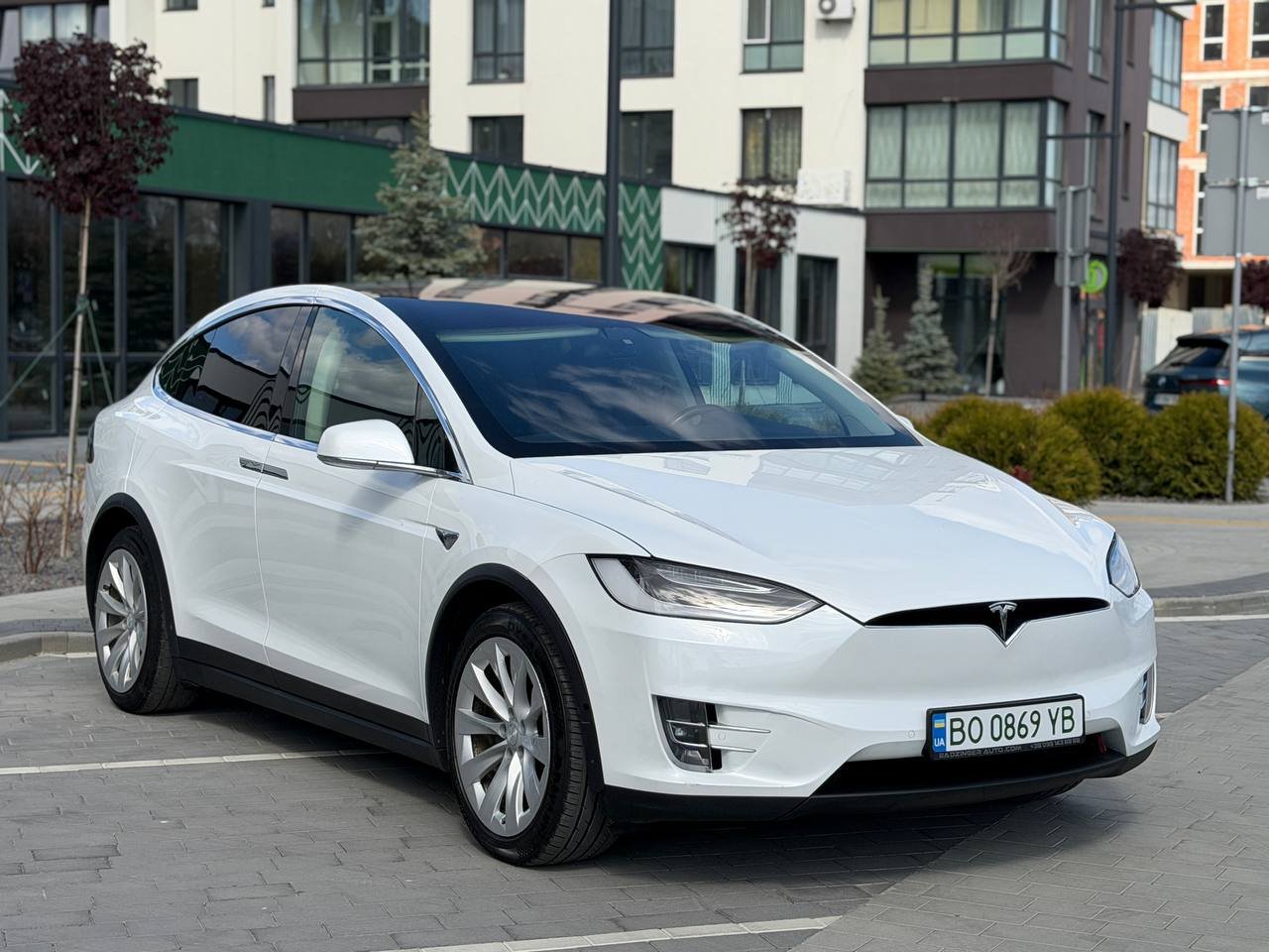 Фото - Tesla Model x #3