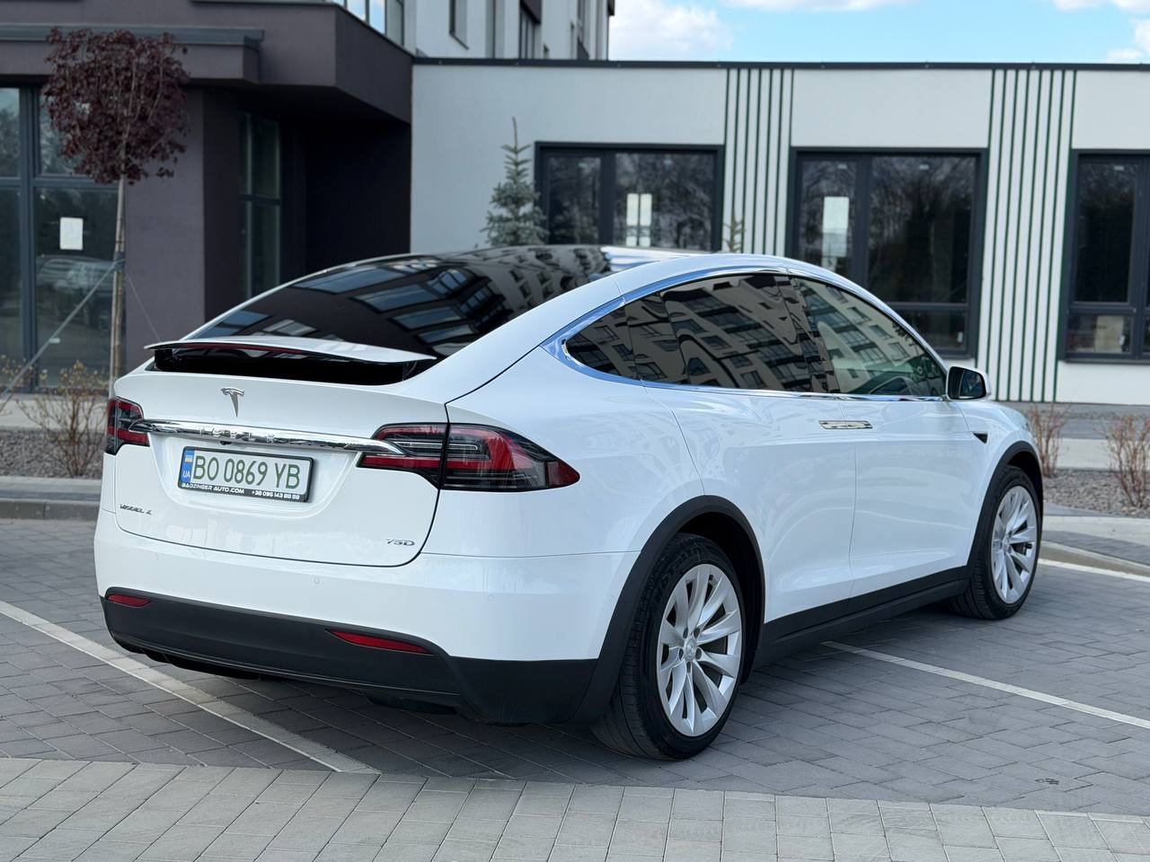 Фото - Tesla Model x #4
