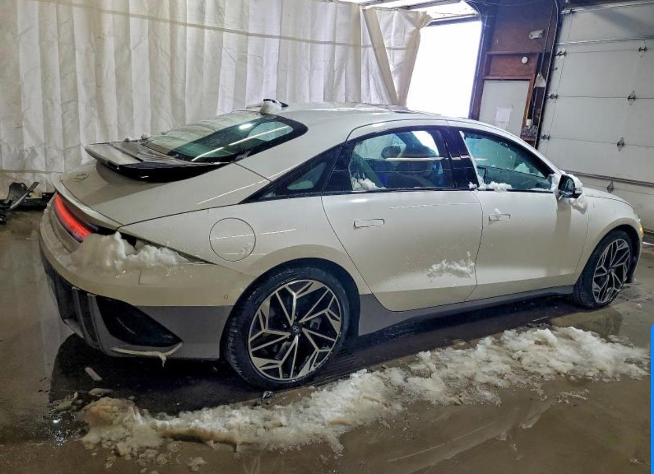 Фото - Hyundai IONIQ 6 #3