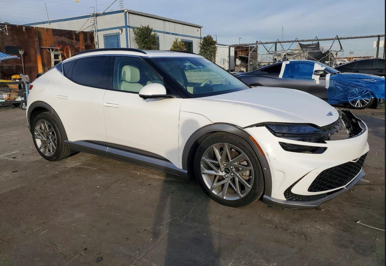 Фото - Genesis GV60 #3