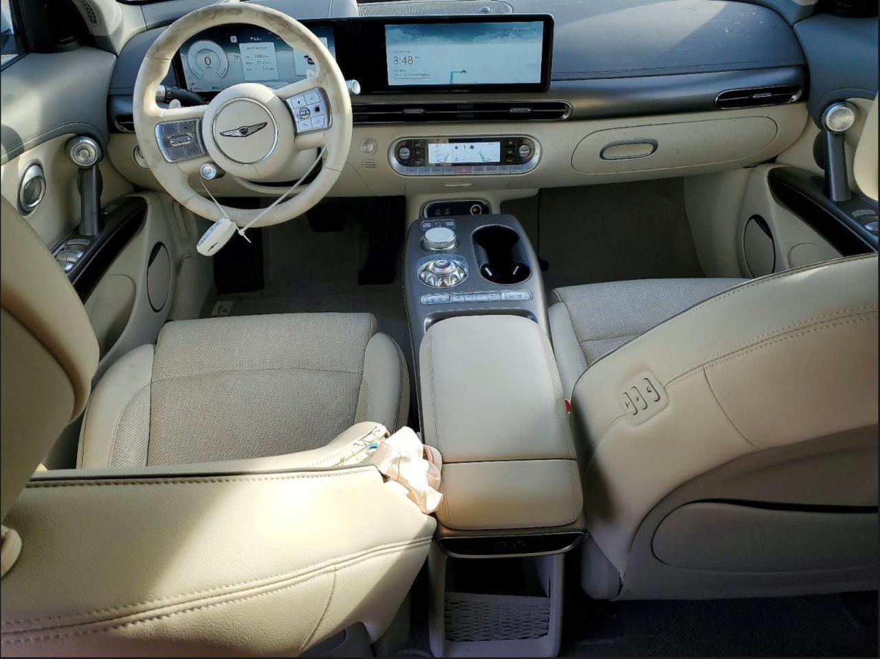 Фото - Genesis GV60 #7