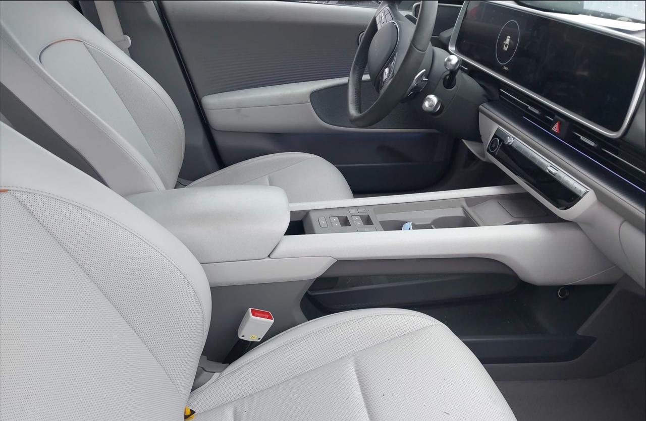 Фото - Hyundai IONIQ 6 #7