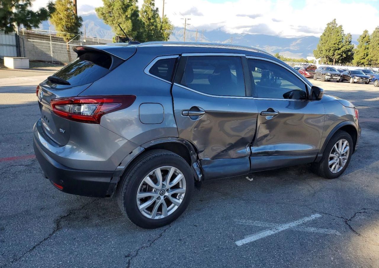 Фото - Nissan Rogue Sport #3