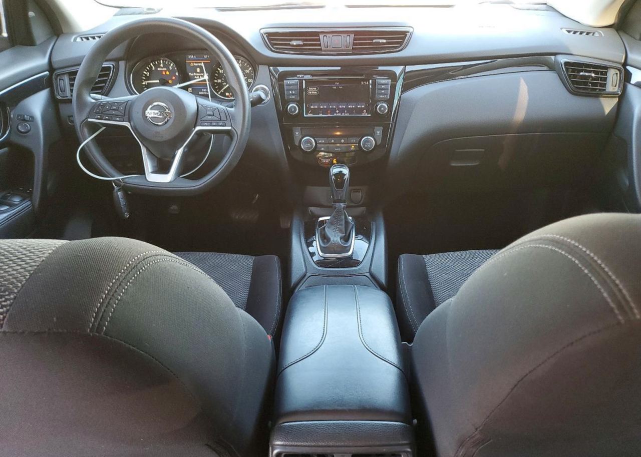 Фото - Nissan Rogue Sport #7