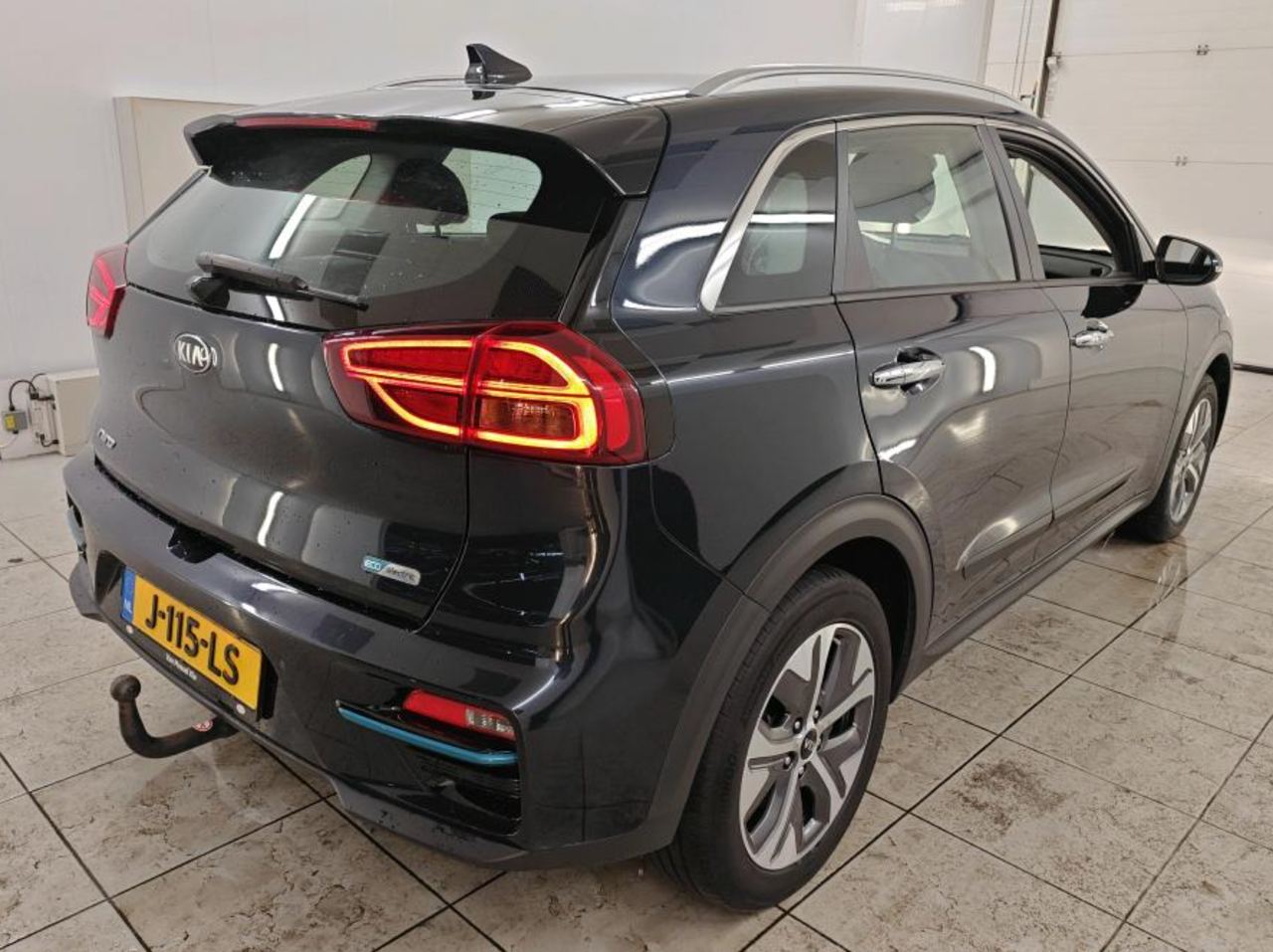 Фото - Kia Niro #3