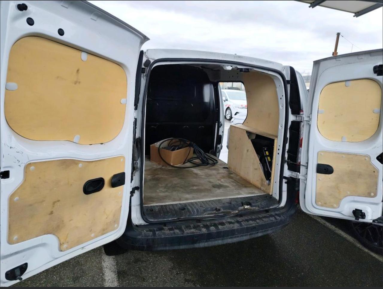 Фото - Renault Kangoo L1 #5