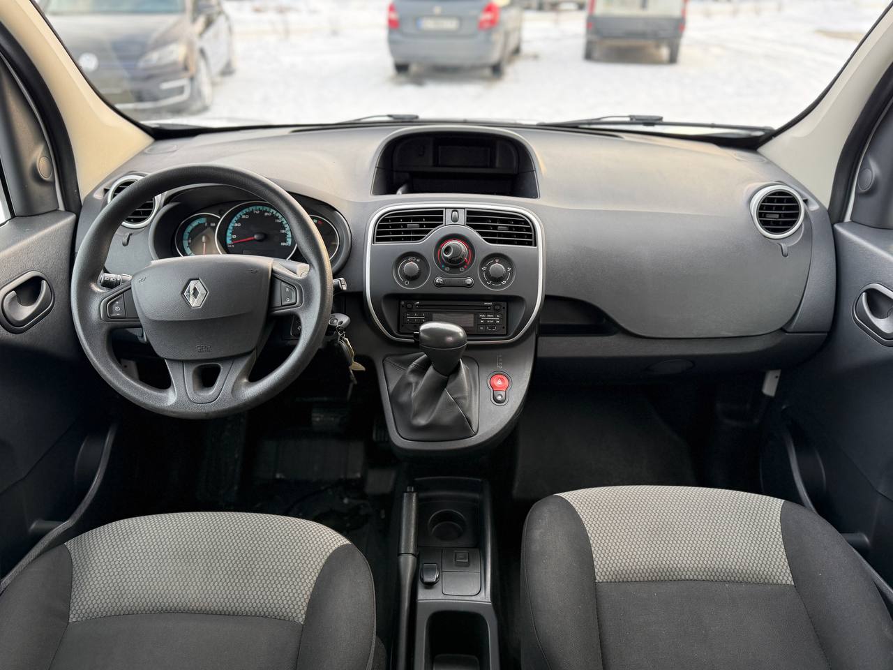 Фото - Renault Kangoo pass #11