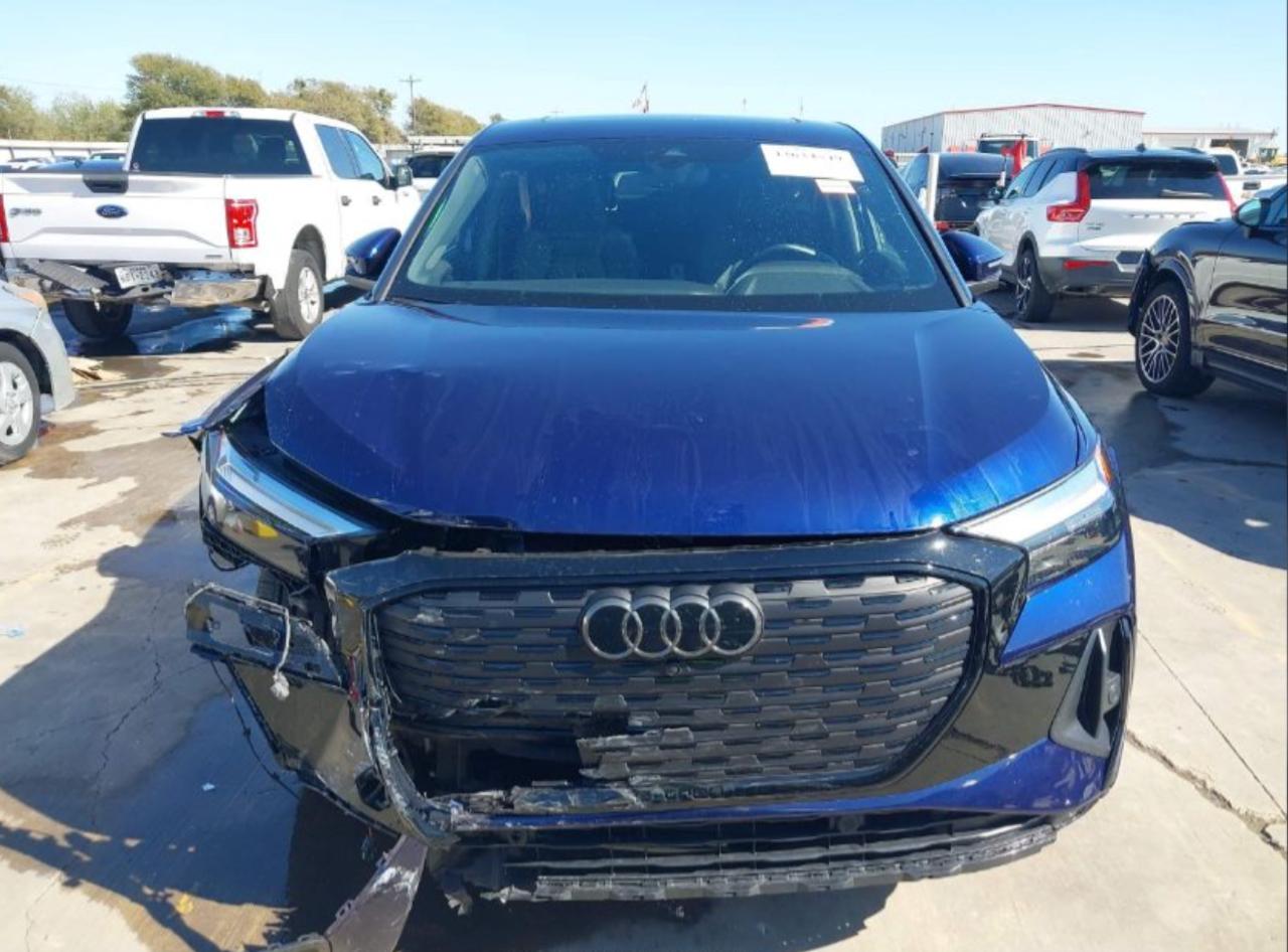 Фото - Audi Q4 Sportback e-tron #2