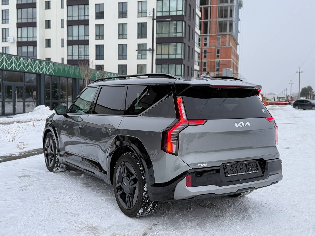 Фото - Kia EV9 #6