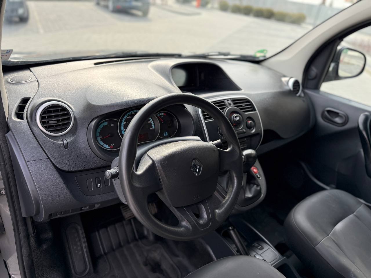 Фото - Renault Kangoo L2 #9