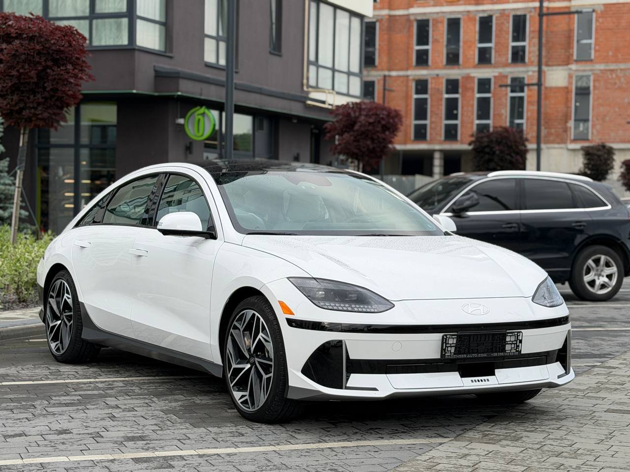 Фото - Hyundai IONIQ 6 #3