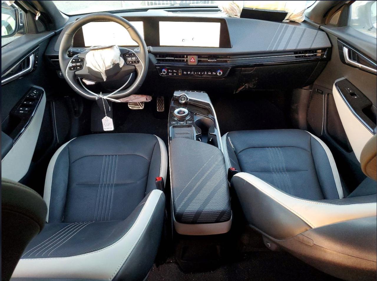 Фото - Kia EV6 #9