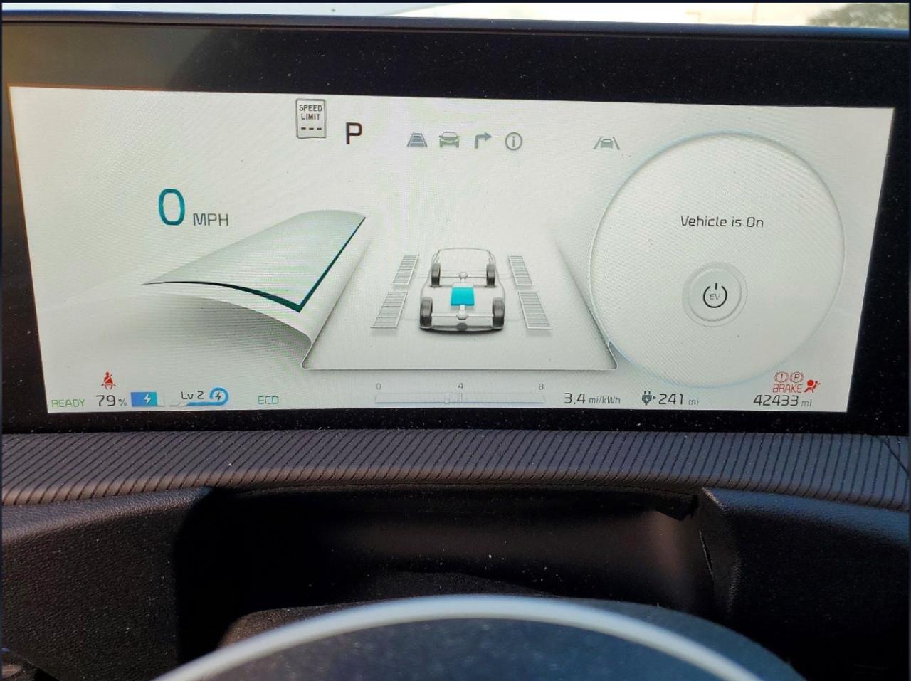 Фото - Kia EV6 #7