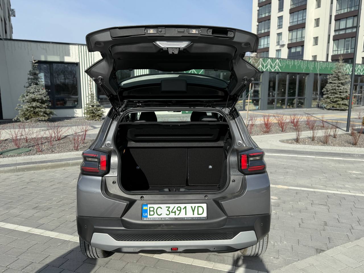 Фото - Citroen e-C3 #9