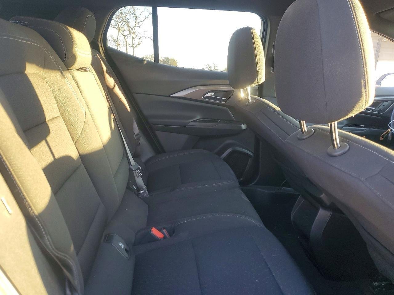 Фото - Chevrolet Equinox #10