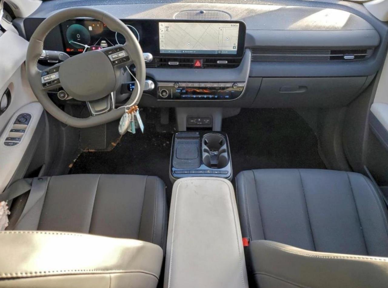 Фото - Hyundai IONIQ 5 #8