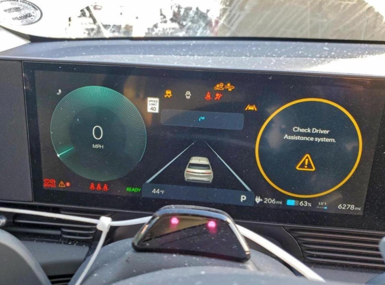 Фото - Hyundai IONIQ 5 #9