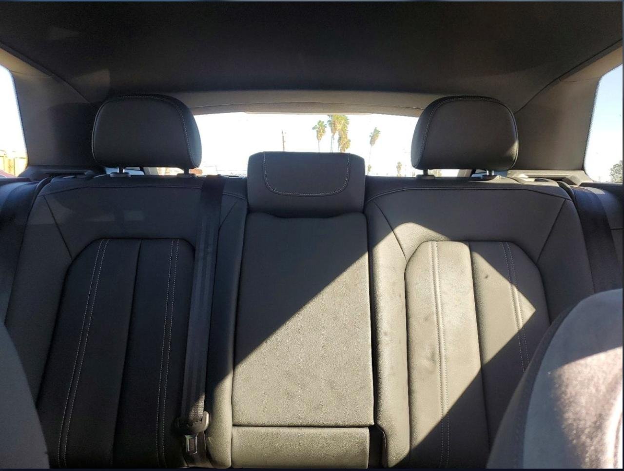 Фото - Audi Q4 e-tron #10