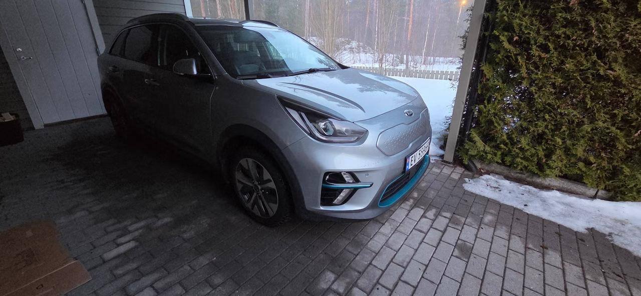 Фото - Kia Niro #2