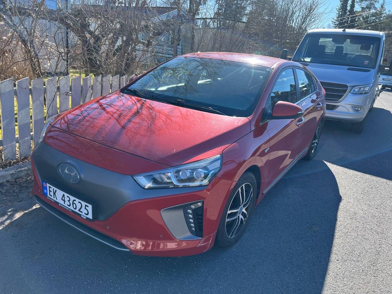 Hyundai IONIQ