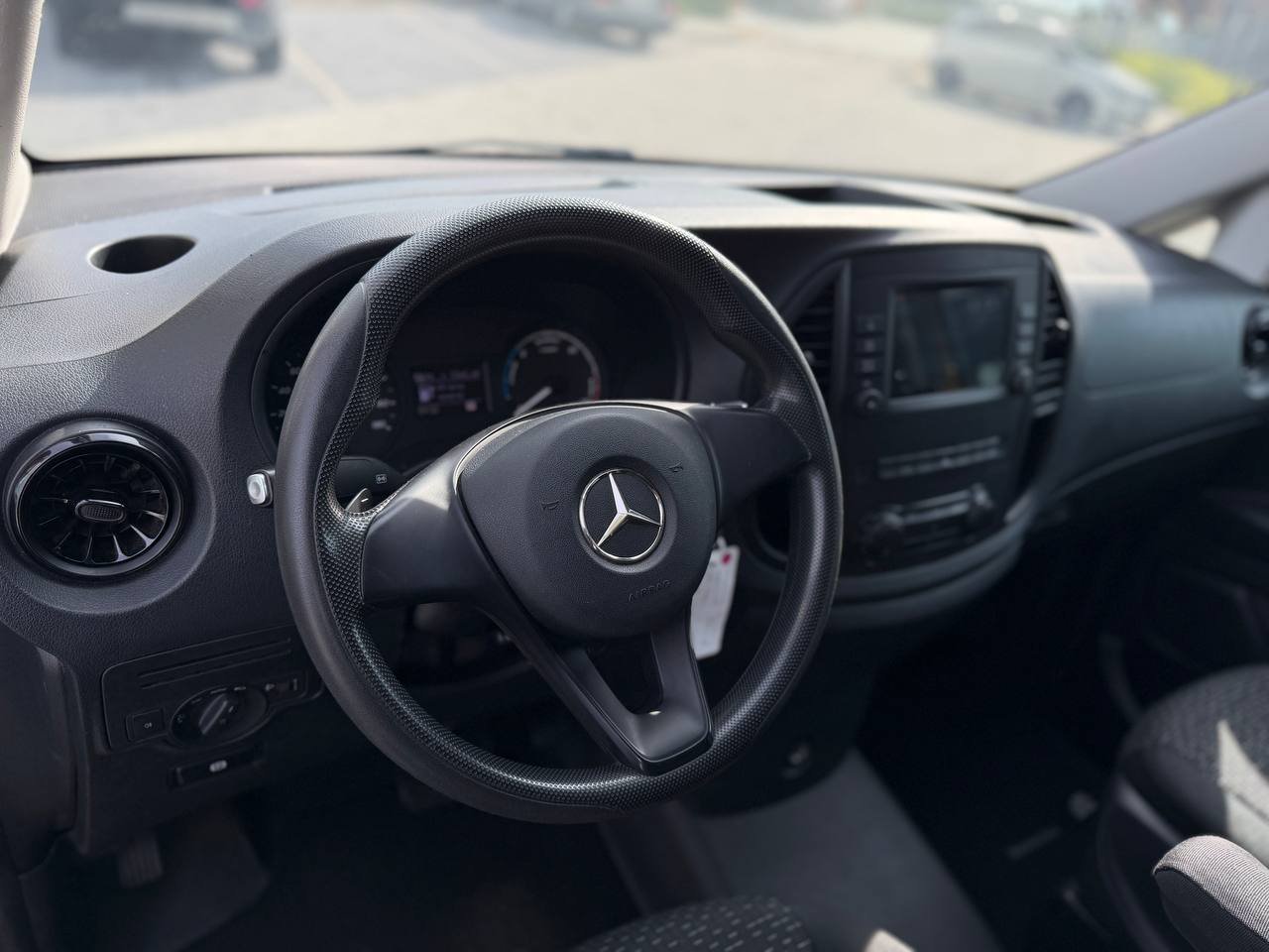 Фото - Mercedes-Benz Vito #8
