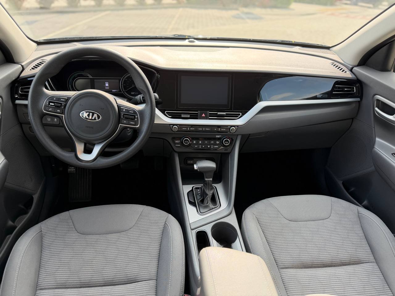 Фото - Kia Niro 1.6 HYBRID #8