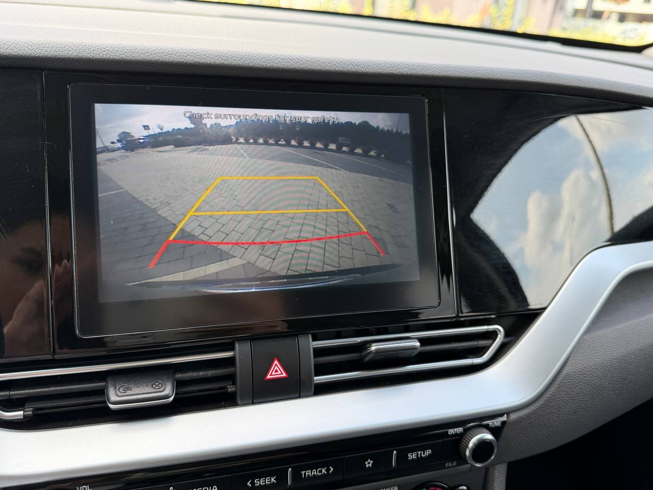 Фото - Kia Niro 1.6 HYBRID #11