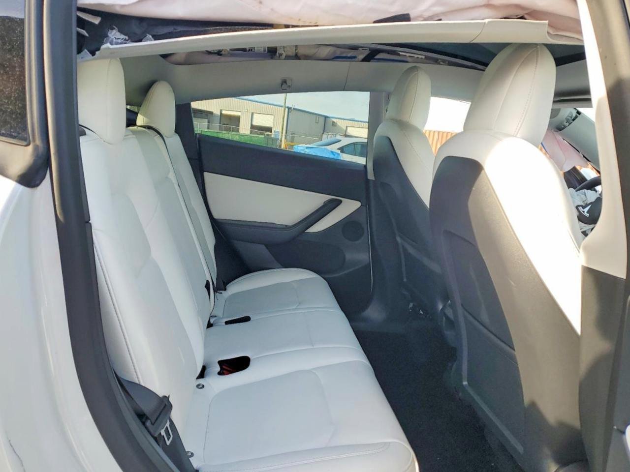 Фото - Tesla Model y #9