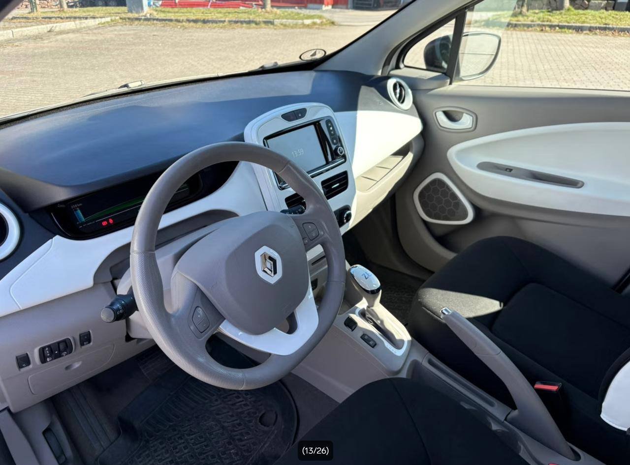 Фото - Renault ZOE #6